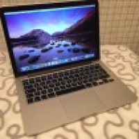 MacBook Pro 13 дисплей Retina (i5, 8гб, 256 SSD )